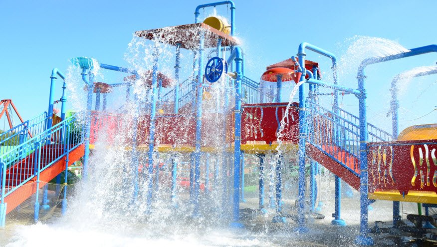 Twinlakes Park, United Kingdom